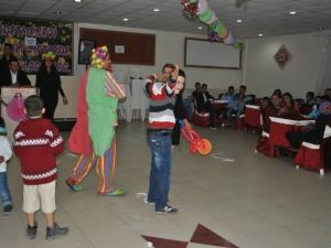 Kırıkhan MYO Öğrencileri Engellileri Eğlendirdi