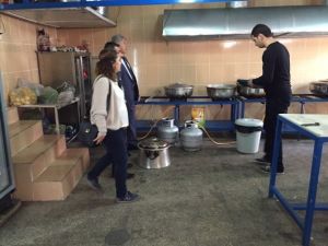 Zabıta Ekiplerinden Gıda Denetimi