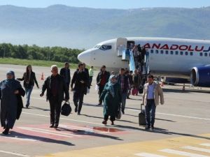 Cengiz Topel’den Uçuşlar Yeniden Başladı