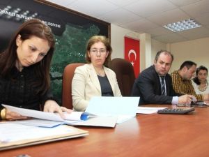 İlçelerde Yollara Bakım Ve Onarım Yapılacak