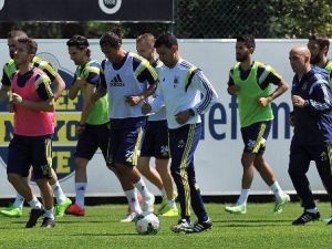 Fenerbahçe 7 Eksikle Çalıştı