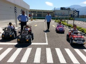 Manisa Büyükşehir Belediyesinden Miniklere Trafik Eğitimi