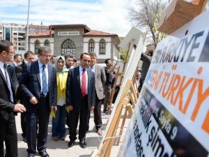 Afyonkarahisar’da AK Gençlerden "Eski Ve Yeni Türkiye" Sergisi