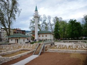 Saraybosna’daki Tarihi Müslüman Mezarlığı Gün Yüzüne Çıktı