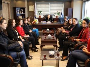 Van Büyükşehir Belediyesi Kadın Kurulu, Eş Başkan Çoban’ı Ziyaret Etti