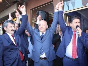 AK Parti’den Kozlu’da Gövde Gösterisi