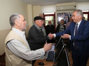 Büyükşehir’den Yaşlılara Vefa