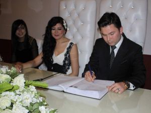 Gaziantep’te Komiser 05.05.15. Saat 15.15’te Dünya Evine Girdi