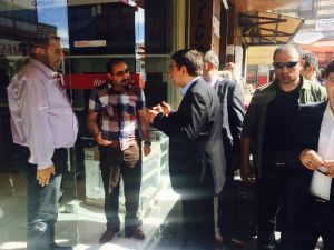 Bakan Yılmaz, Sur İlçesinde Esnaf Ziyaretinde Bulundu