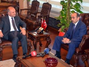 Hasanov: "Burası Bizim Vatanımız Gibi"