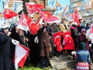 Erciş Seçim Bürosu Coşkuyla Açıldı