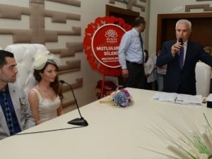 Nilüfer Nikahevi’nde 5-5-5 Çılgınlığı