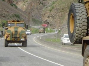 Hakkari’de Sınır Boylarına Yönelik Askeri Hareketlilik Sürüyor