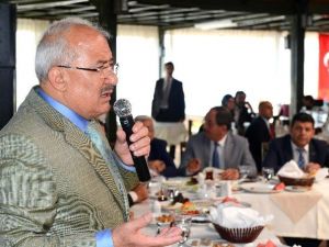 Başkan Kocamaz Muhtarlardan Sabır İstedi