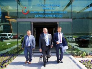 Bursa Valisi Münir Karaloğlu: