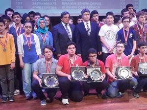 Yamanlar Koleji Olimpiyatlarda 19 Madalya Kazandı