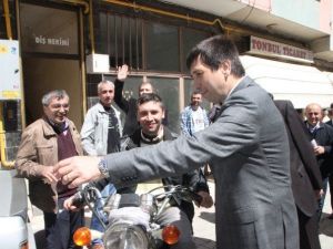 Prof. Dr. Yenidünya, Tosya İlçesini Ziyaret Etti