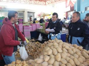 Menderes’te Zabıta Göz Açtırmıyor