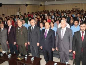 Tosya Meslek Yüksek Okulu Çanakkale Ruhunu Yaşattı