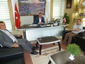 Umreden Dönen Vezirhan Belediye Başkanı Duymuş’a Ziyaretler Devam Ediyor