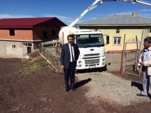 Kulp Belediyesi Camilerin Çevre Düzenlemesi Çalışmalarına Başladı