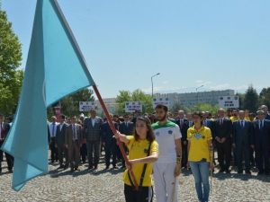 Büyükşehir İle Üniversitede Spor Rüzgarı