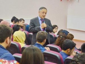 Oğuzeli MYO’da “Çalışma Hayatında Etik” Konferansı
