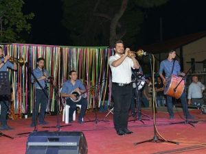 Çiğli’de Hıdırellez Coşkusu Meydanlara Taştı