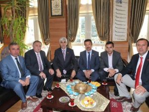 Muhtarlardan Başkan Yılmaz’a Ziyaret