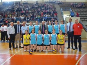 Voleybol Elemelerinde Aydın’ı Temsil Eden Söke Ege Koleji Umutlu