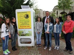 Akıllı Dönüşüm İle Sokak Hayvanlarına Mama