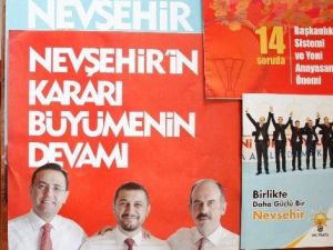 AK Parti Seçim Broşürlerinin Dağıtımına Başladı