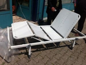 Kuzuluk Sosyal Yardımlaşma Derneğine 10 Hasta Yatağı Bağışlandı