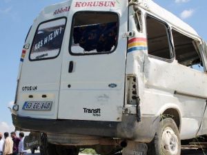 Polatlı’daki Kazada Hamile Kadın Ve Oğlu Öldü