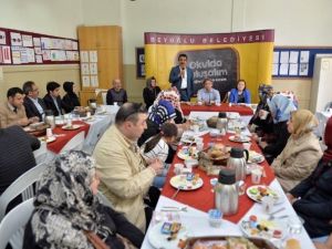 Başkan Demircan Miniklerle Buluştu