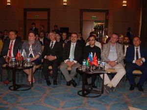 Malatya’da "Azerbaycan Edebiyat Gecesi" Düzenlendi