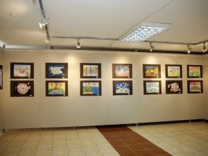 Küçükçekmece’de “Bırakın Renkler Uçuşsun” Sergisi