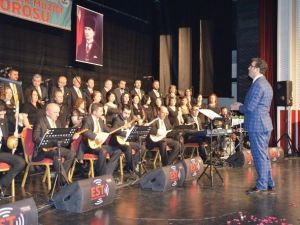 Fatsa’da Türk Halk Müziği Konseri