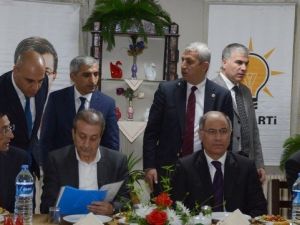 Efkan Ala Partililerle Buluştu