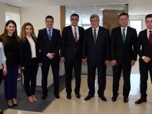 Başkan Karaosmanoğlu: “Hedefimiz Daha Güçlü Bir Ülke”