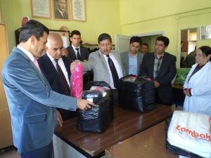 Kursiyerlere Malzeme Dağıtımı