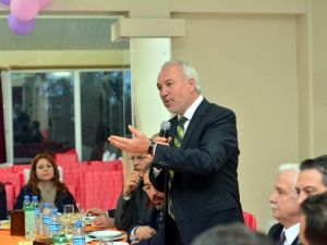 Kamil Saraçoğlu: Muhtarlarımızla Uyum Ve Ahenk İçerisinde Çalışıyoruz