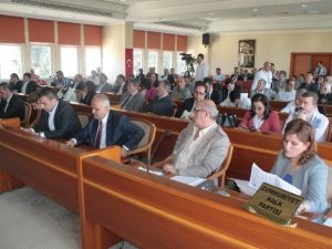 Yıldırım Belediyesi’nden Muhtarlara Aylık 300 Lira Yardım