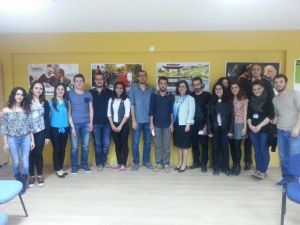 Usluer Vatandaşların Evine Konuk Oldu, Gençlerin Sorunlarını Dinledi