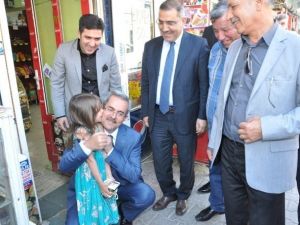 Ünüvar İle Çelikcan Esnafı Gezdi