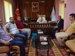 Ataşbak Gazetecileri Kabul Etti