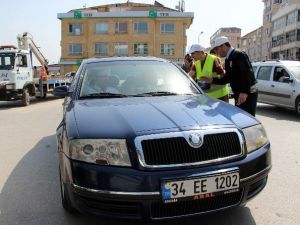 Otistik Çocuklardan Vali Cebiroğlu’na "Emniyet Kemeri" Uyarısı