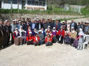 Ağbaba, Bir Günde 16 Mahalleyi Ziyaret Etti