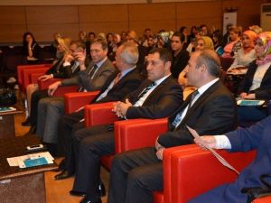 Kayseri’de ’Dijital Öğrenme Ve Öğrenim Fırsatlarına Erişim’ Semineri
