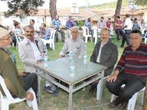 Kırkağaç’ta Geleneksel Hayır Yemekleri Sürüyor